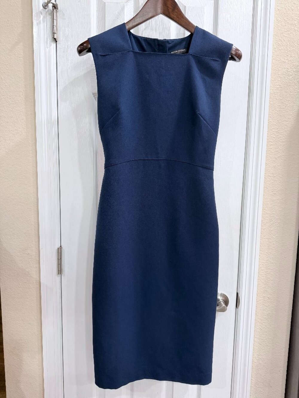 Banana Republic Navy Blue Sheath Dress Size 2 Square Neck Tulip Hem Career Dress